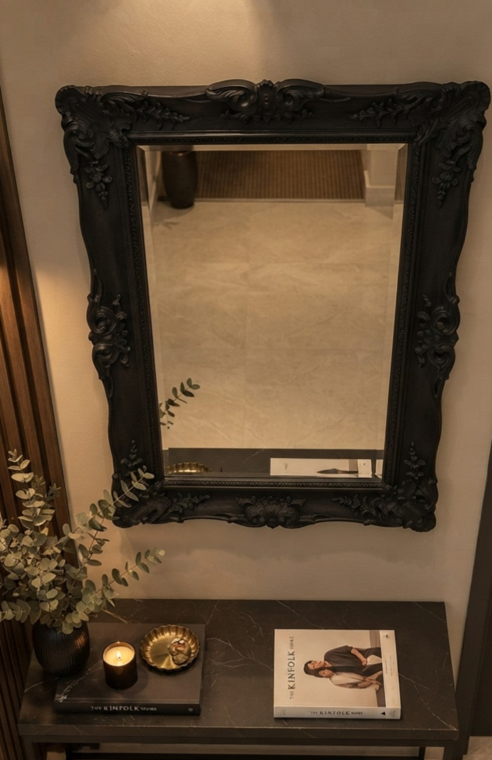 La Reine Vintage Mirror in black