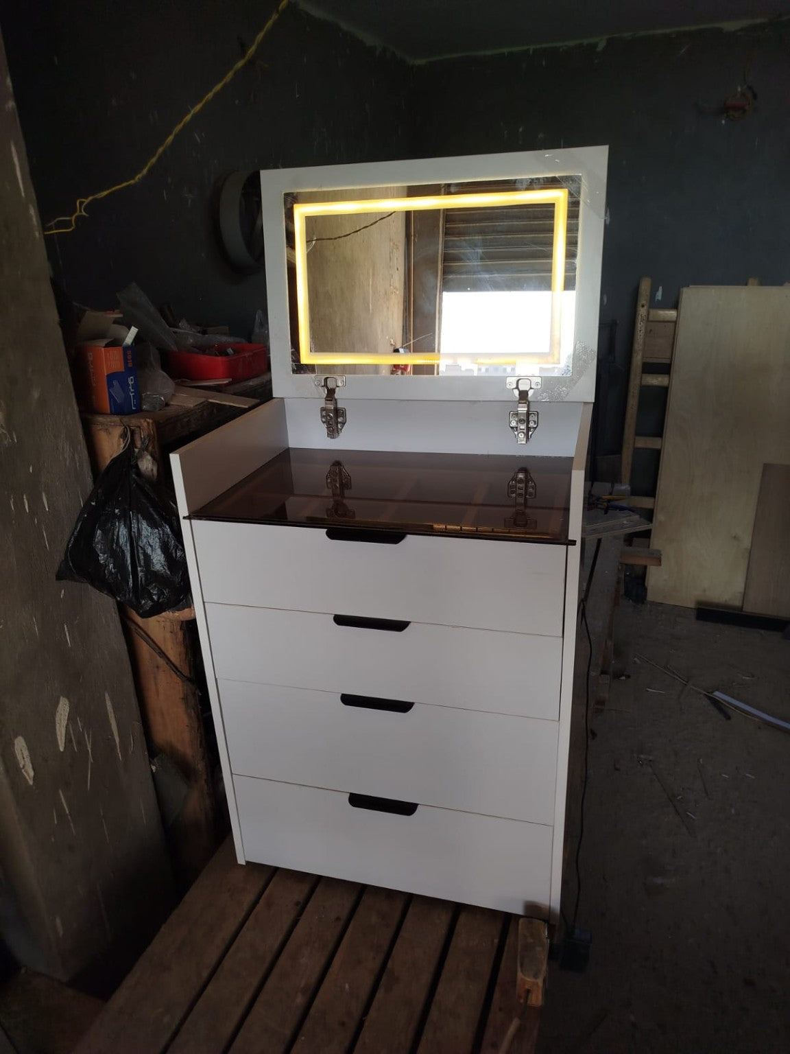 Multiway Glam Box dresser - drawer storage